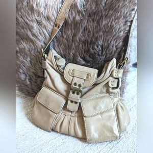 🫶🏼 VINTAGE BCBGMaxAzria Bag